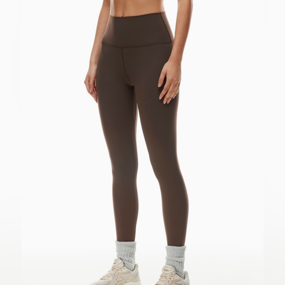 Aritzia TNA Butter leggings , brown / cocoa color , size Small